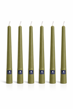 Pack de 6 velas cónicas Áurea Magna Caqui, velas artesanales de alta gama para bodas, eventos y decoración de lujo.